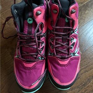 Merrell Pink and Black Athletic Shoes